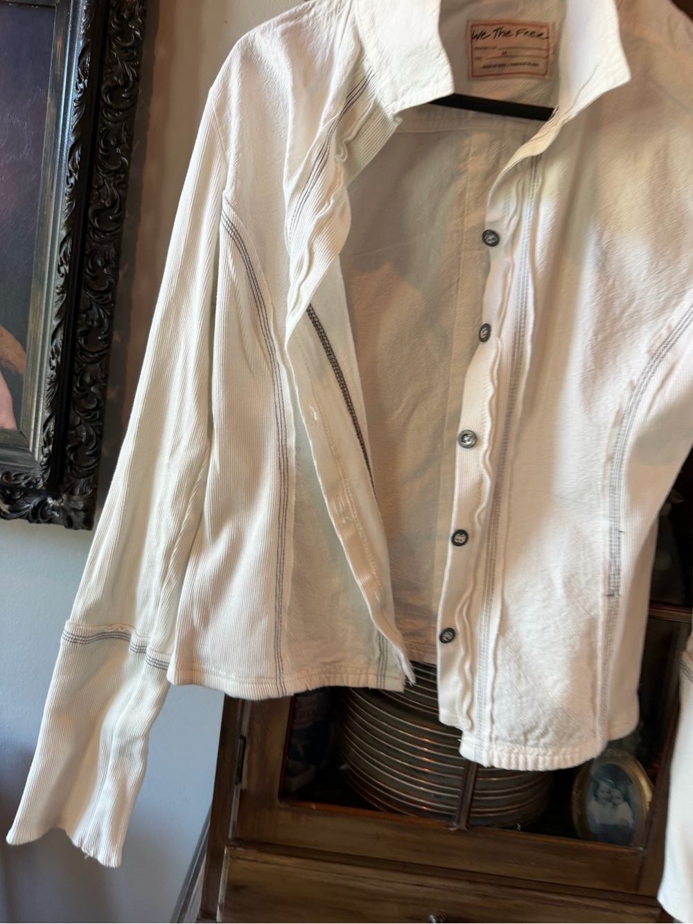 Free People White Textured Button-Front Shirt - Picture 2 of 6